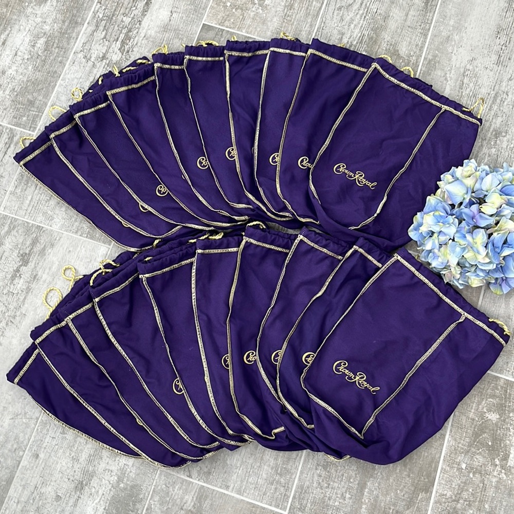 BUNDLE 25 Large Purple Crown Royal Felt Like Dust Bags with Gold Drawstr…